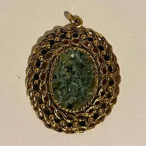 Gold Tone Round Shaped Pendant w/ Decorative Rhinestone Gems & Stone Pieces